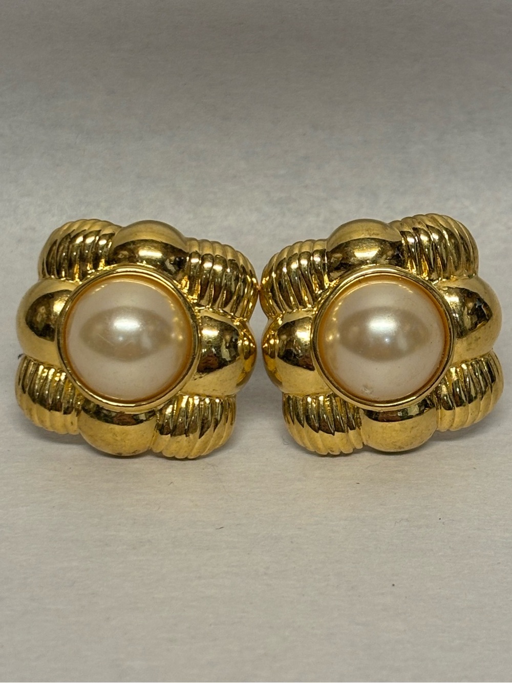 Joan Rivers Clip On Earrings #5853